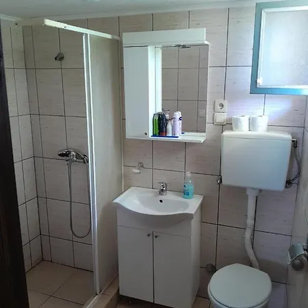 Vikendica Volar בית נופש פריידור