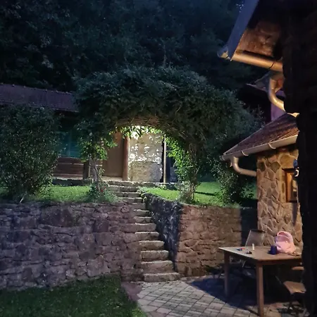 Vikendica Volar בית נופש פריידור