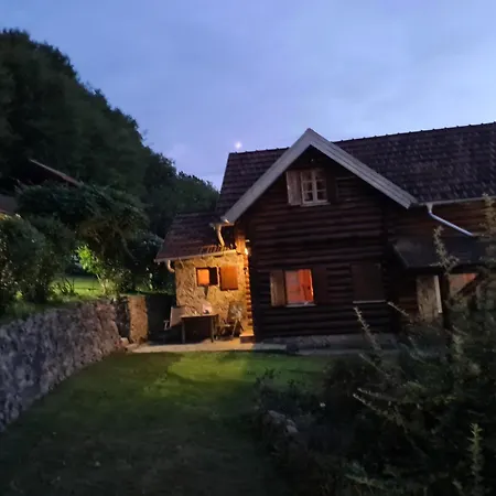 Vikendica Volar בית נופש