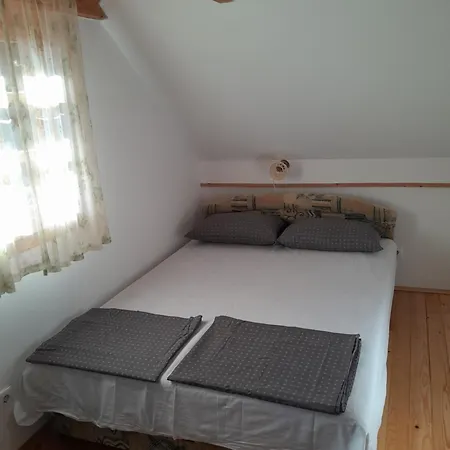 Vikendica Volar * פריידור